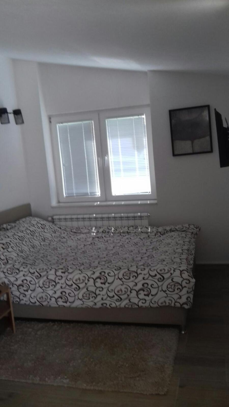 ホテル Modern&Cozy Bosnian House With Garden+Free Parking サラエヴォ エクステリア 写真